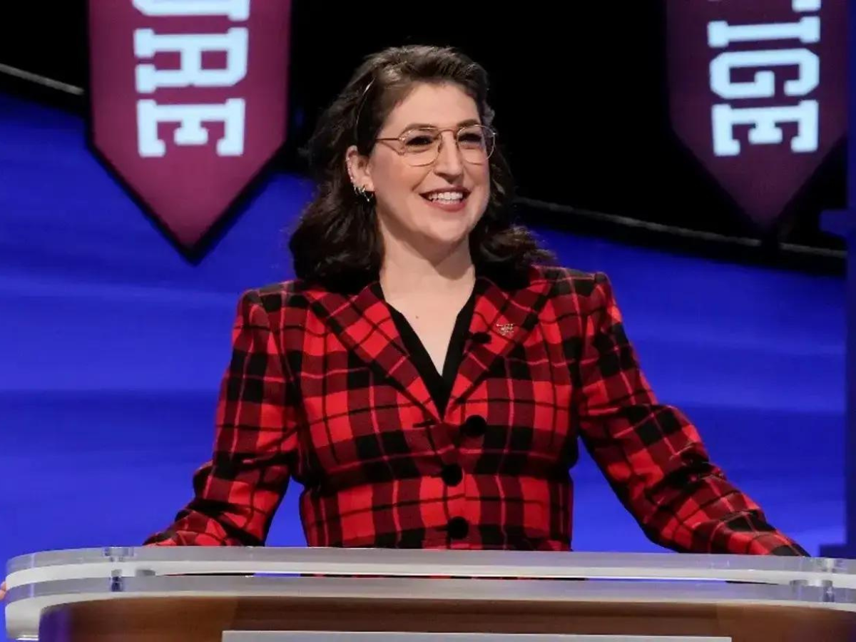 Jeopardy! Fans Are Upset With Contestants' Inability to Answer Easy Clues